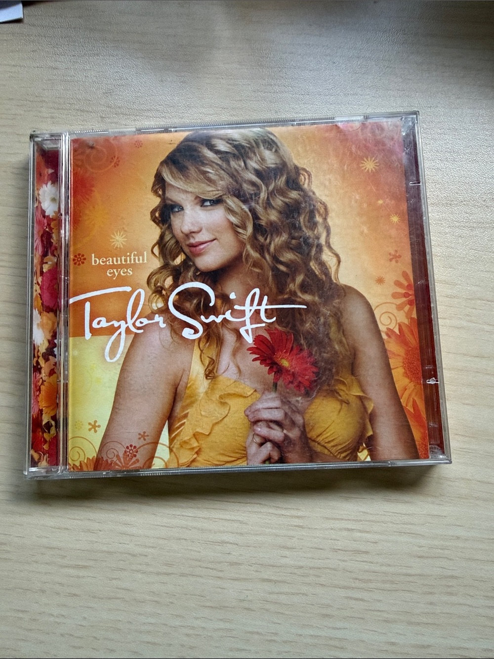 Taylor Swift OPENED Beautiful Eyes CD & DVD